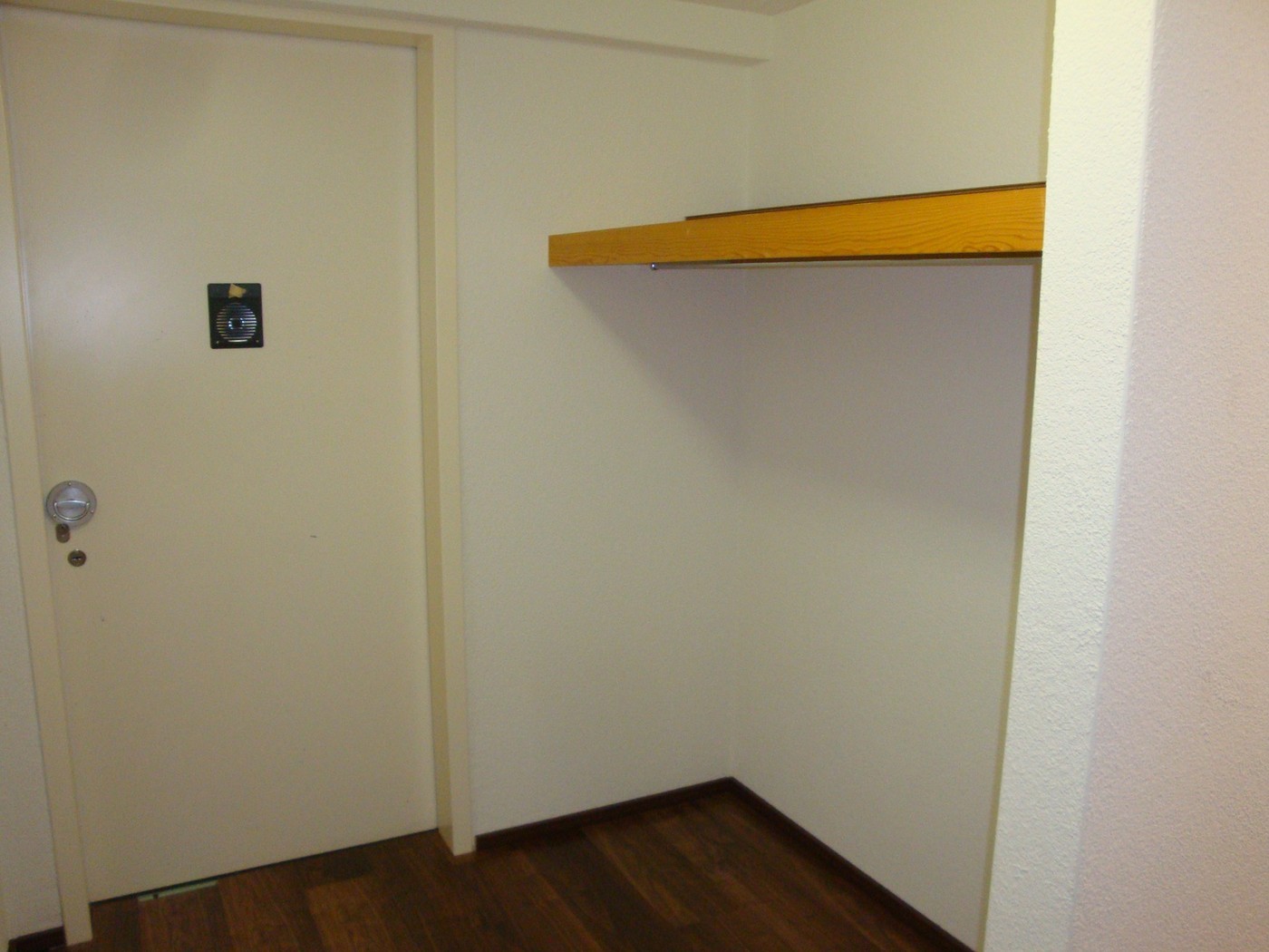 22m² office