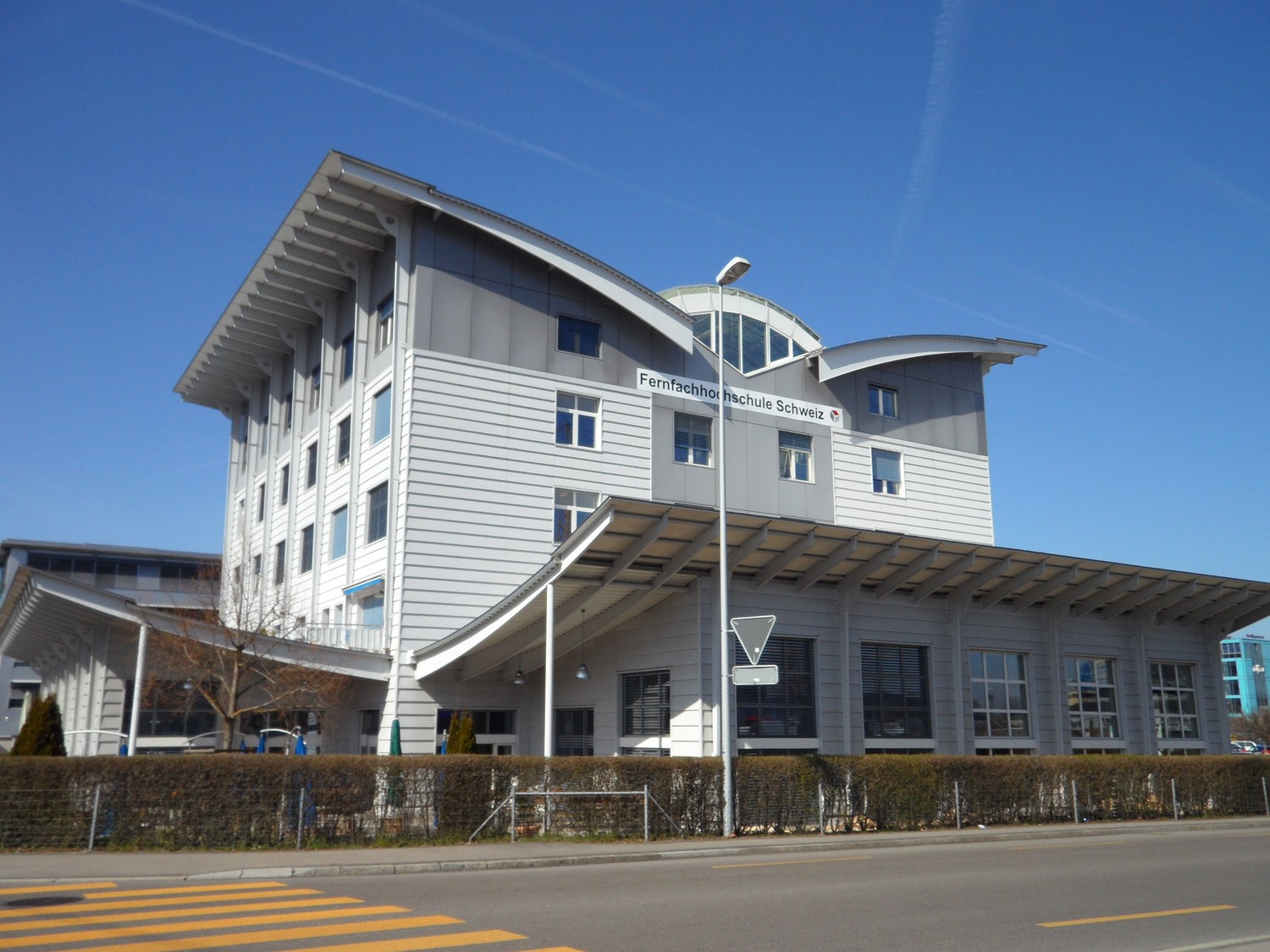 352-2188m² office