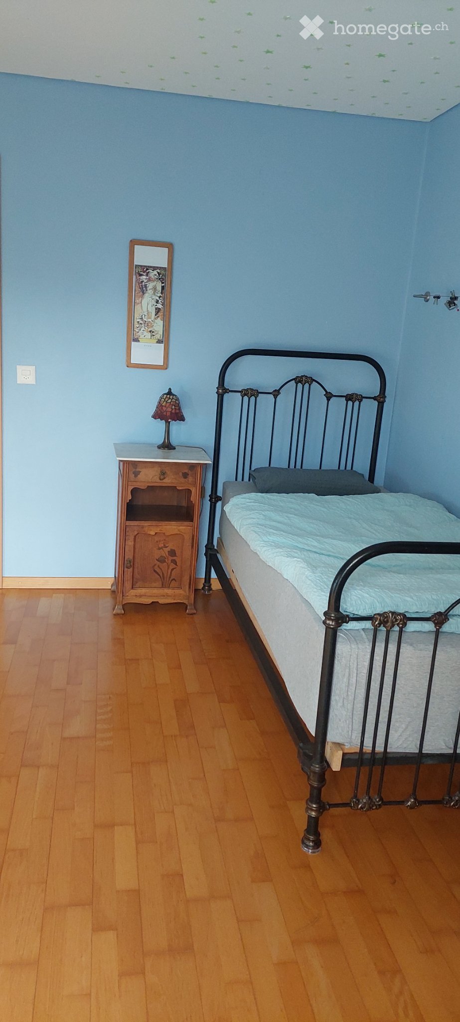 1 room single room