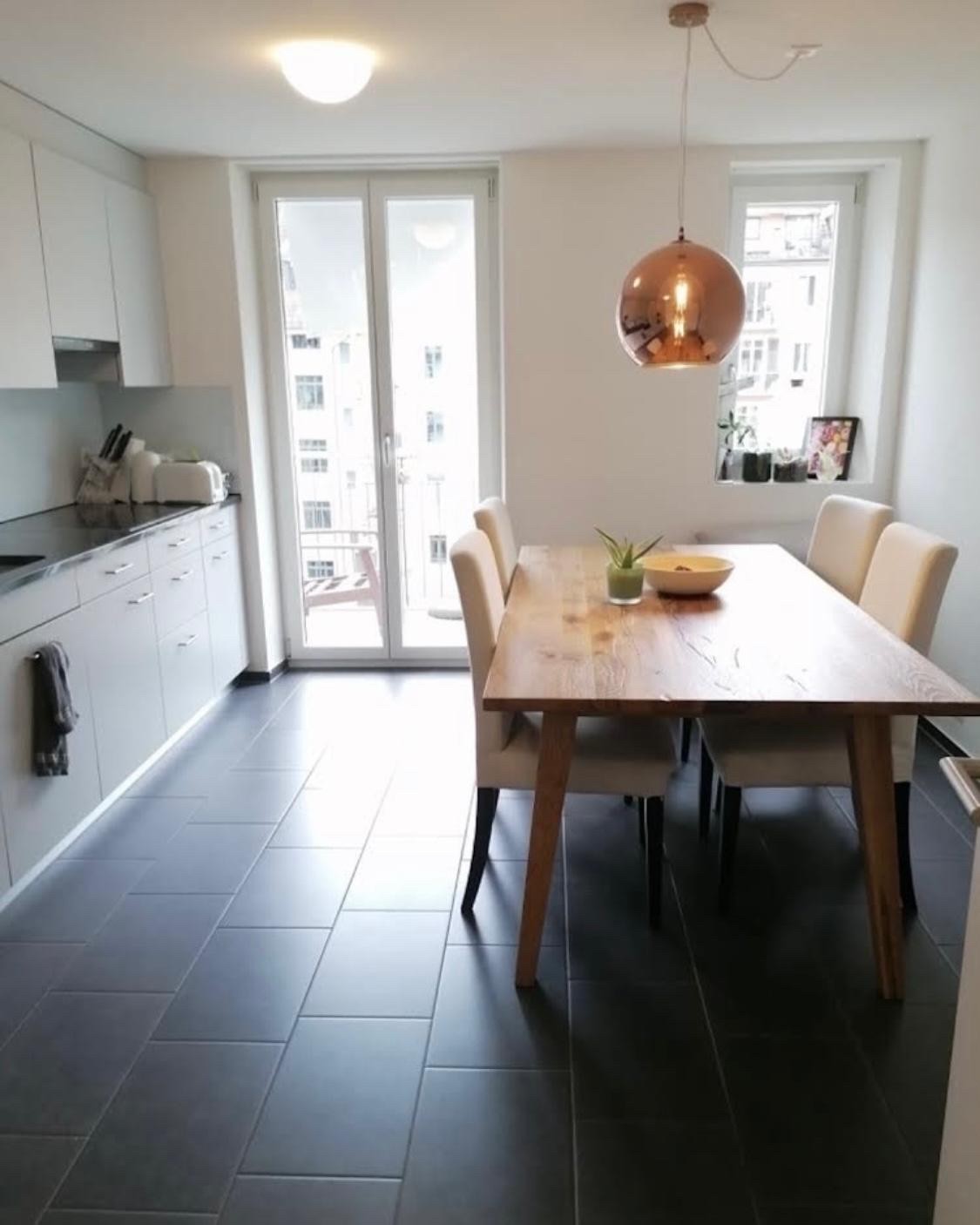 Chambre dans un appartement partagé