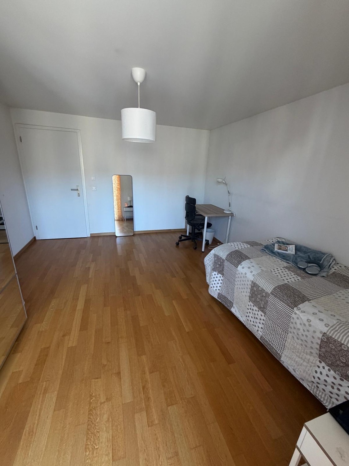 Chambre dans un appartement partagé, photo 3 sur 9