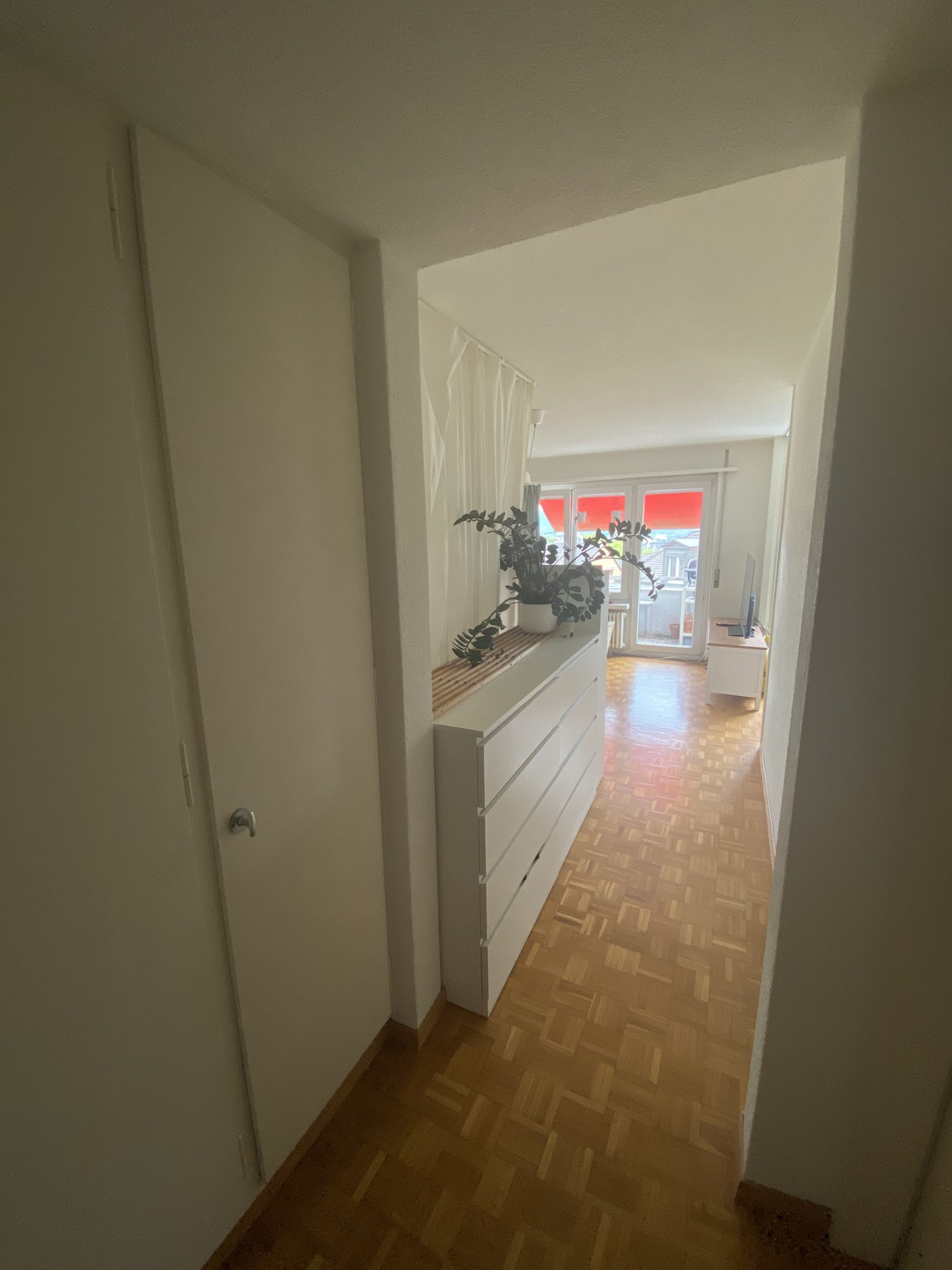 1 ½ rooms apartment, Foto 1 von 10