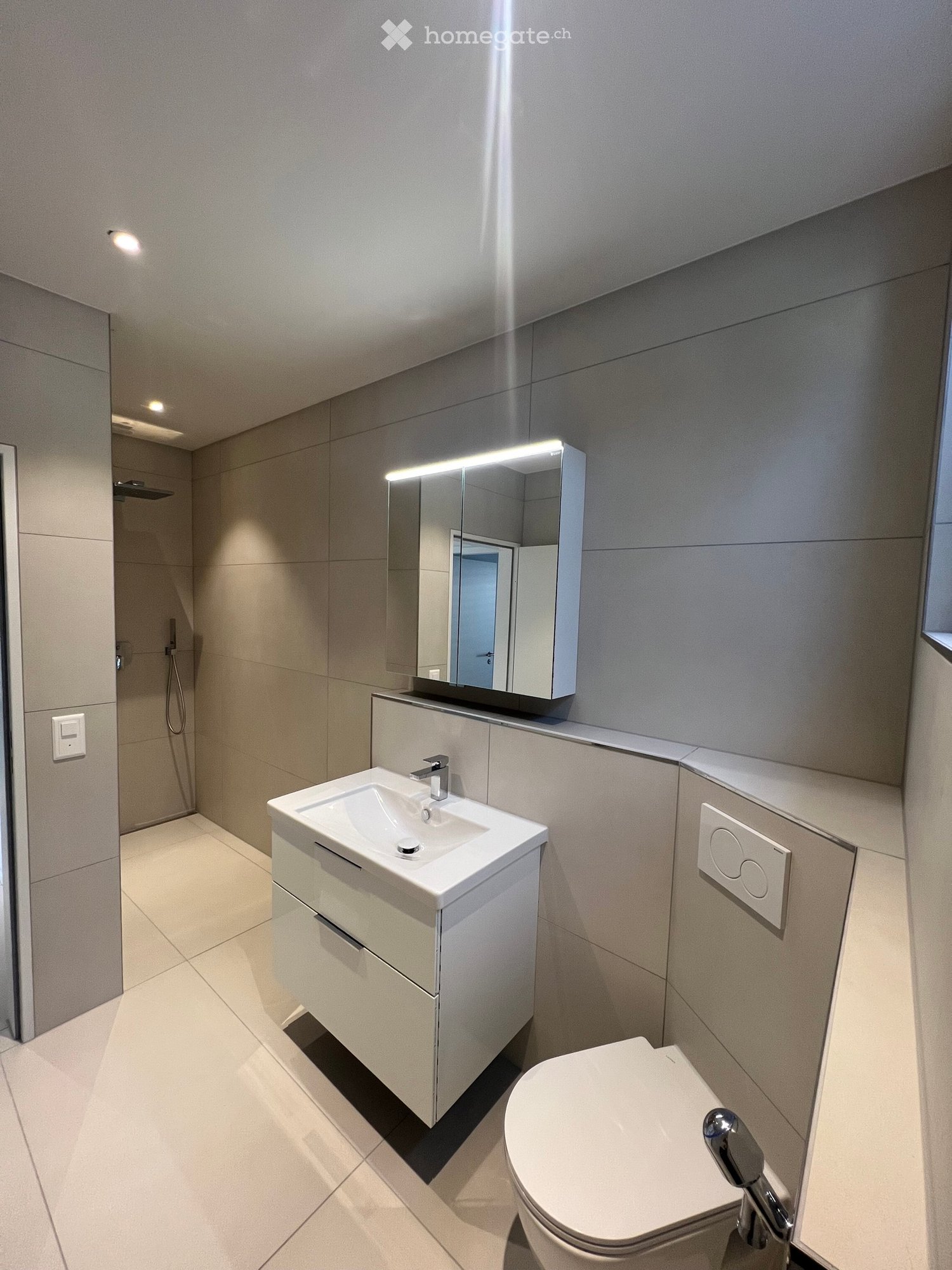 3 rooms apartment