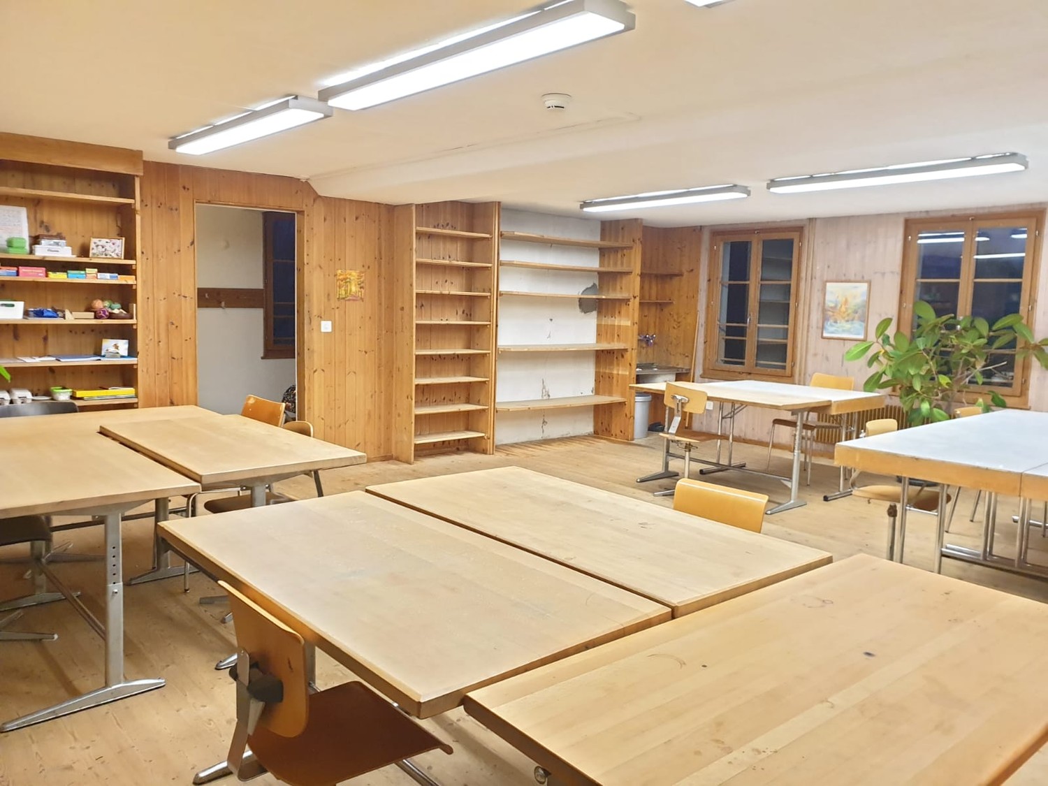50m² commercial