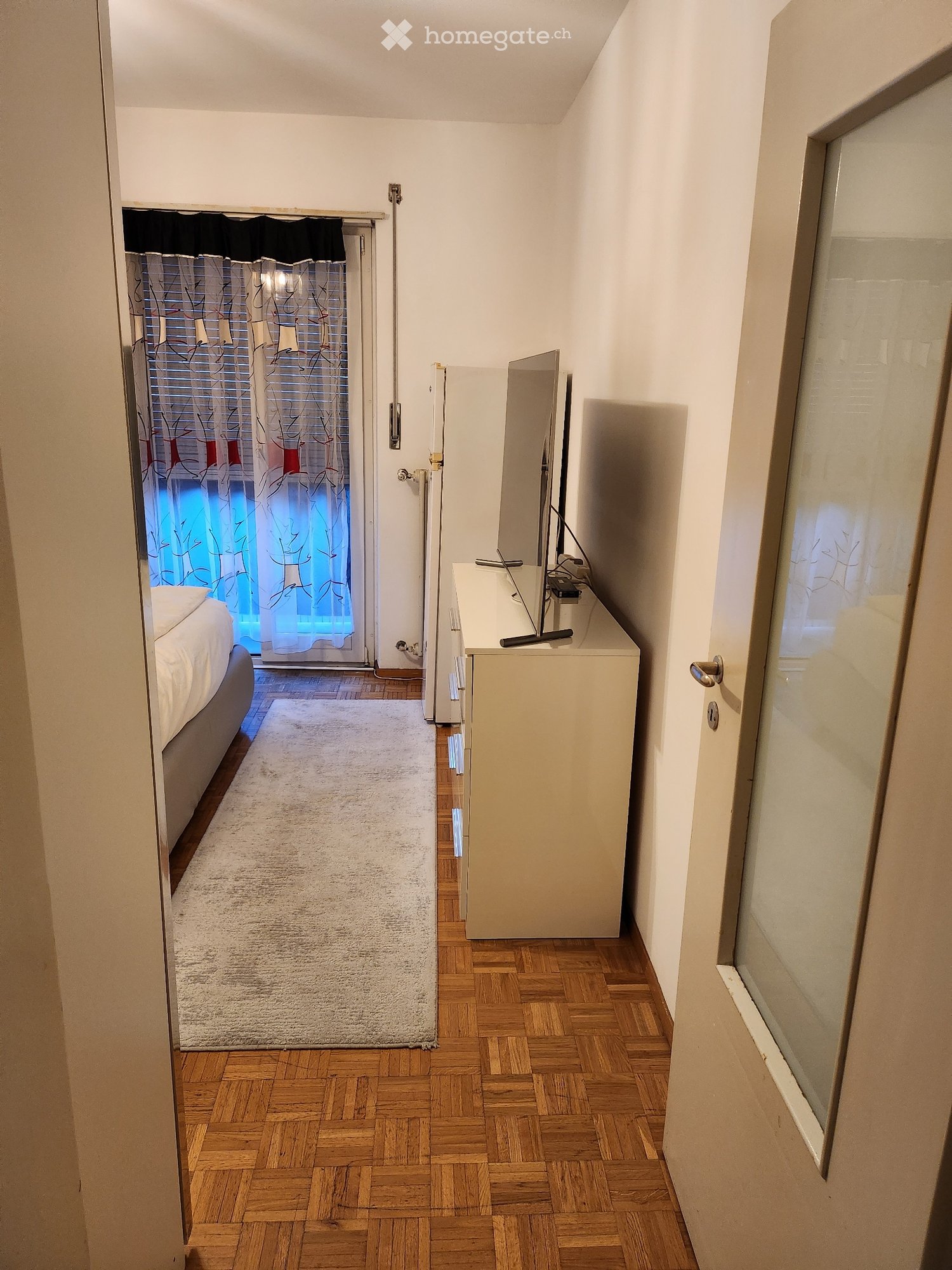 1 room single room, Foto 5 von 5