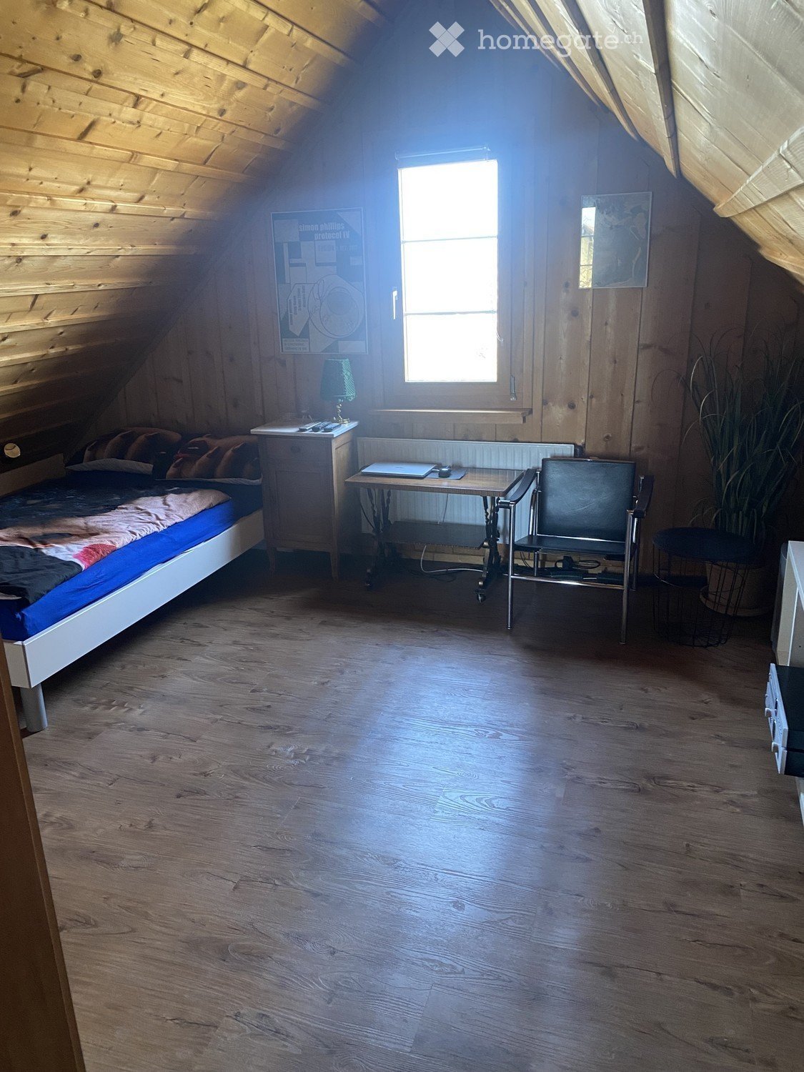 1 room single room, Foto 1 von 5