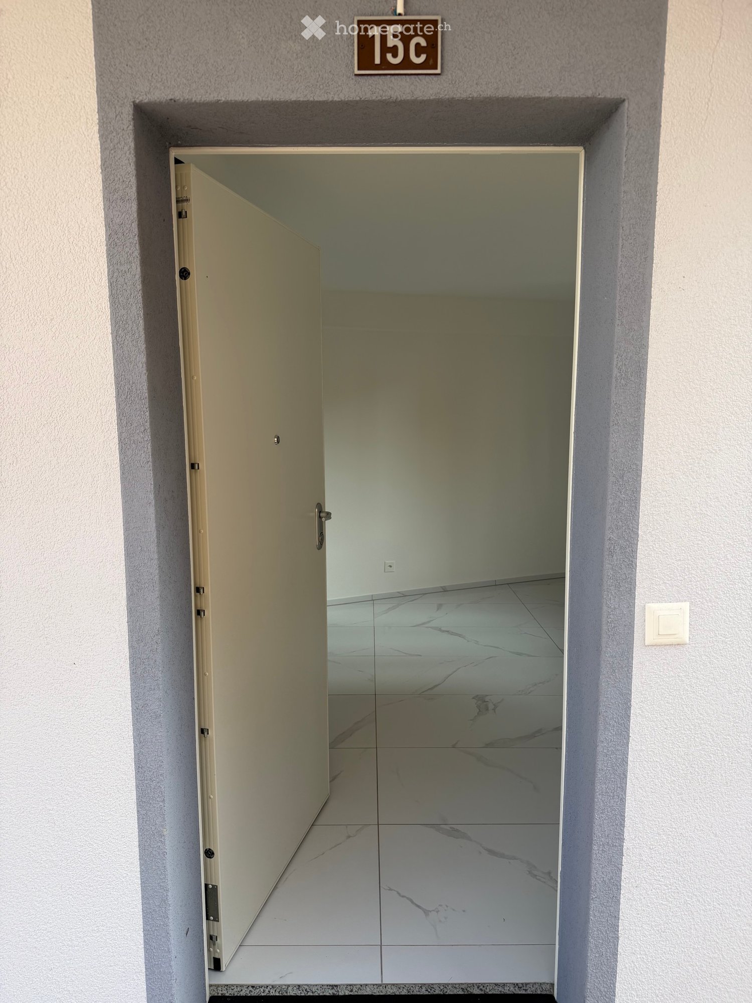 2-Zimmer-Wohnung, Foto 1 von 5