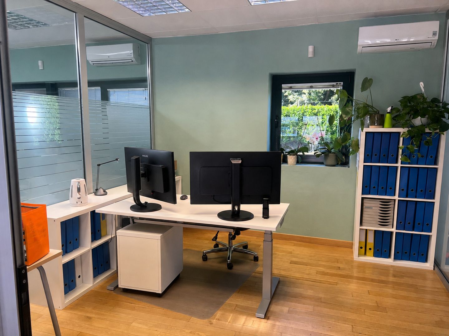 276m² Büro, Foto 5 von 8