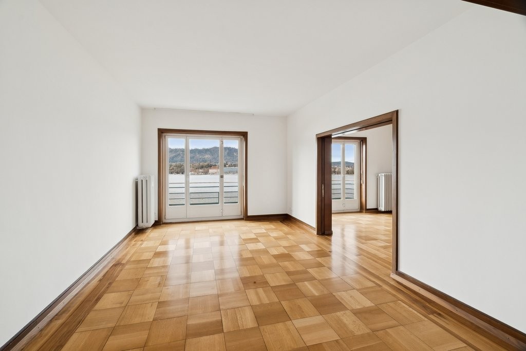 5 rooms apartment (4)