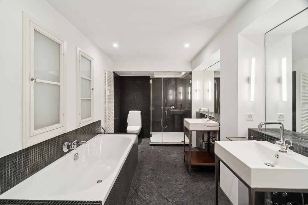 5 rooms apartment (8)