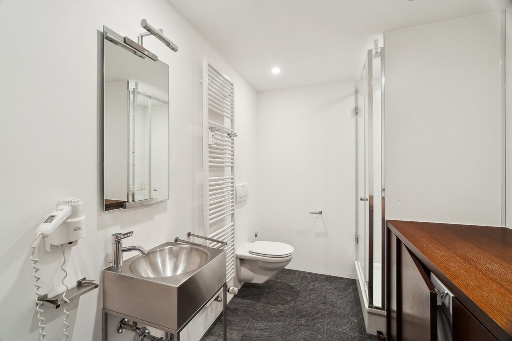 5 rooms apartment (9)