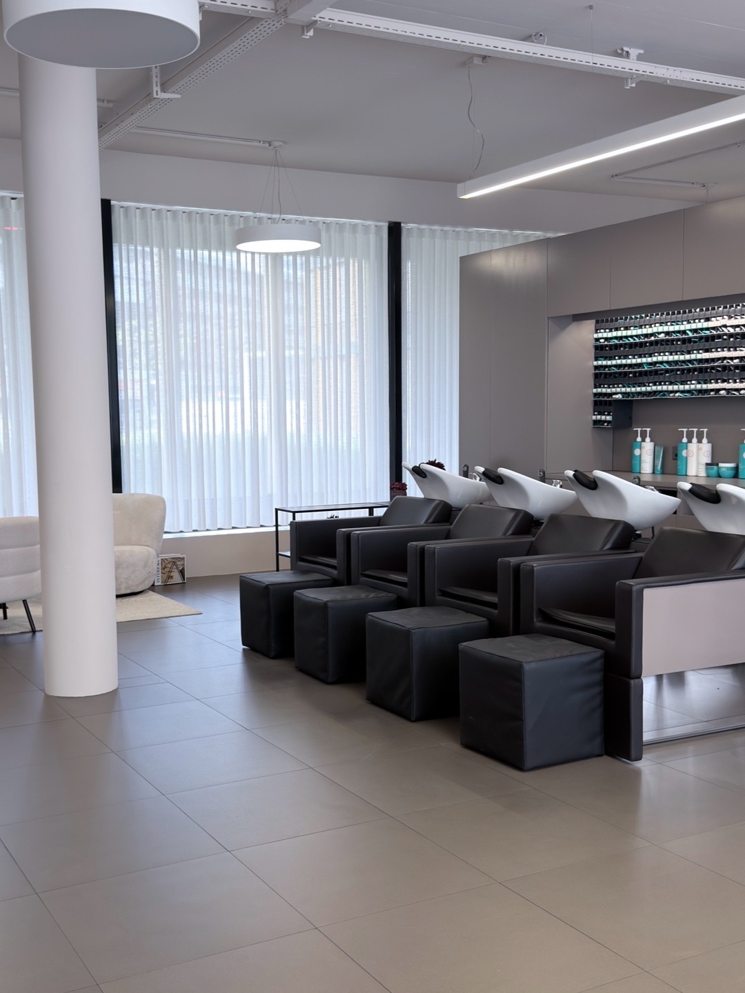 Commercial, Foto 2 von 7