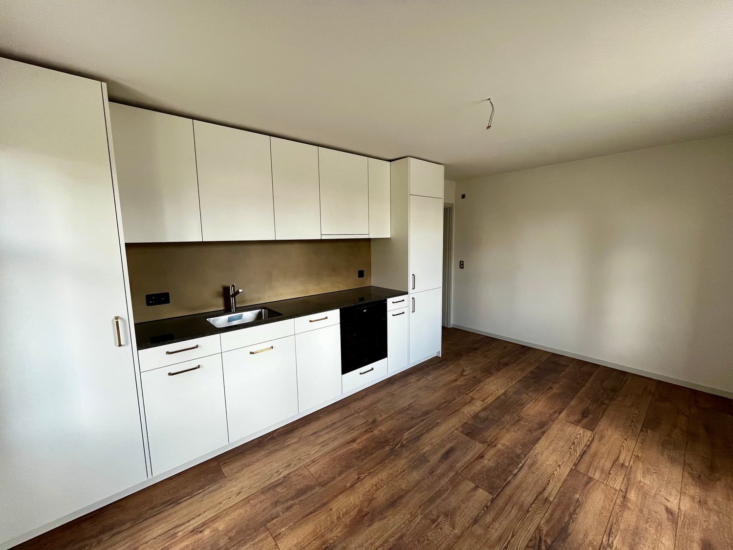 2 rooms apartment, photo 3 of 6