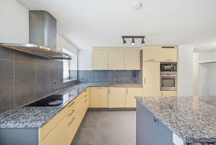 Appartamento di 4 ½ locali, foto 3 di 8
