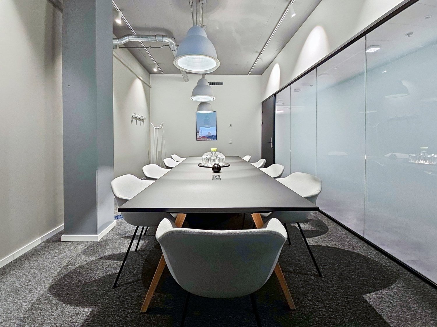 Office, Foto 1 von 8