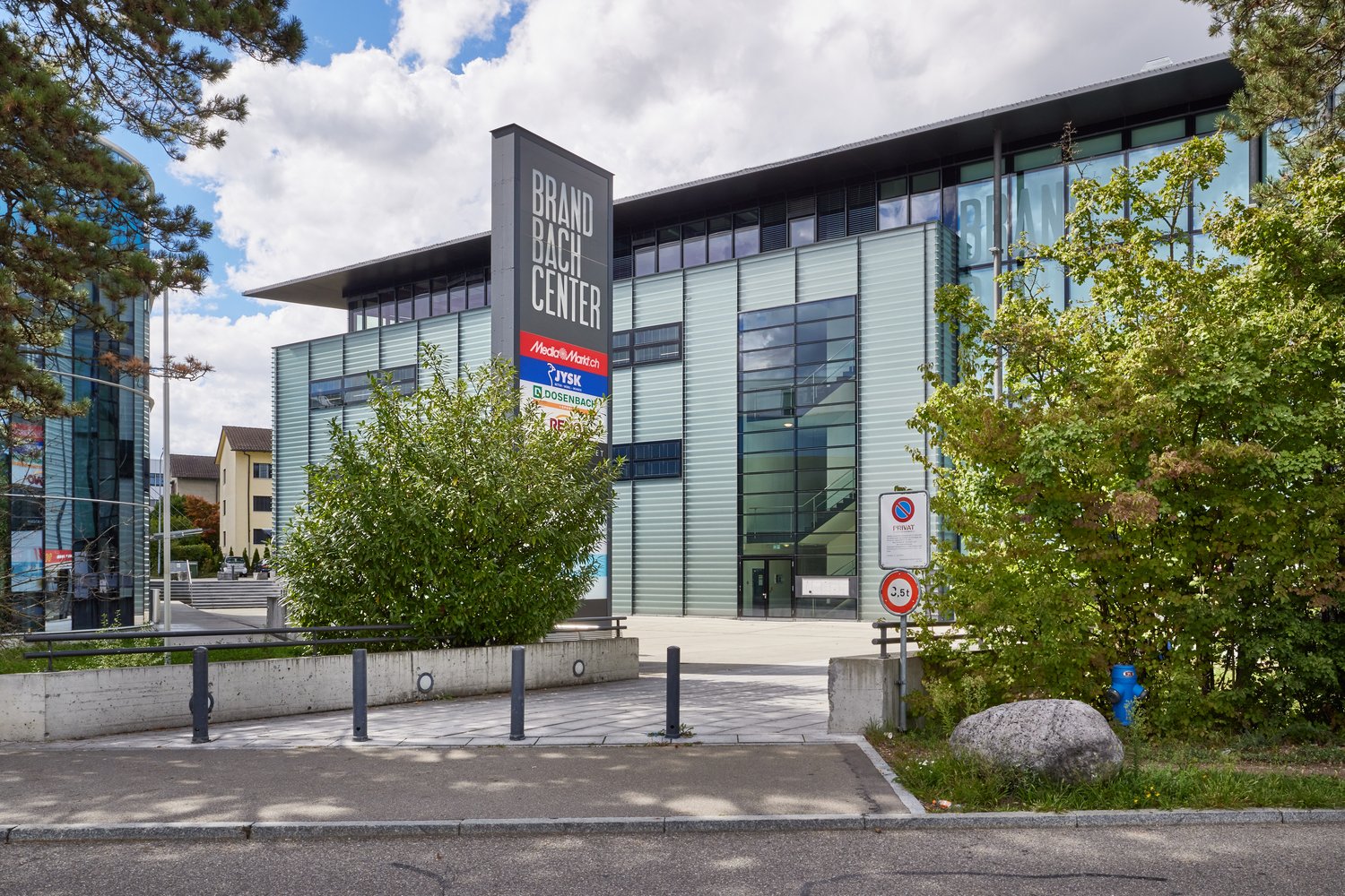 430m² commercial, Foto 1 von 4