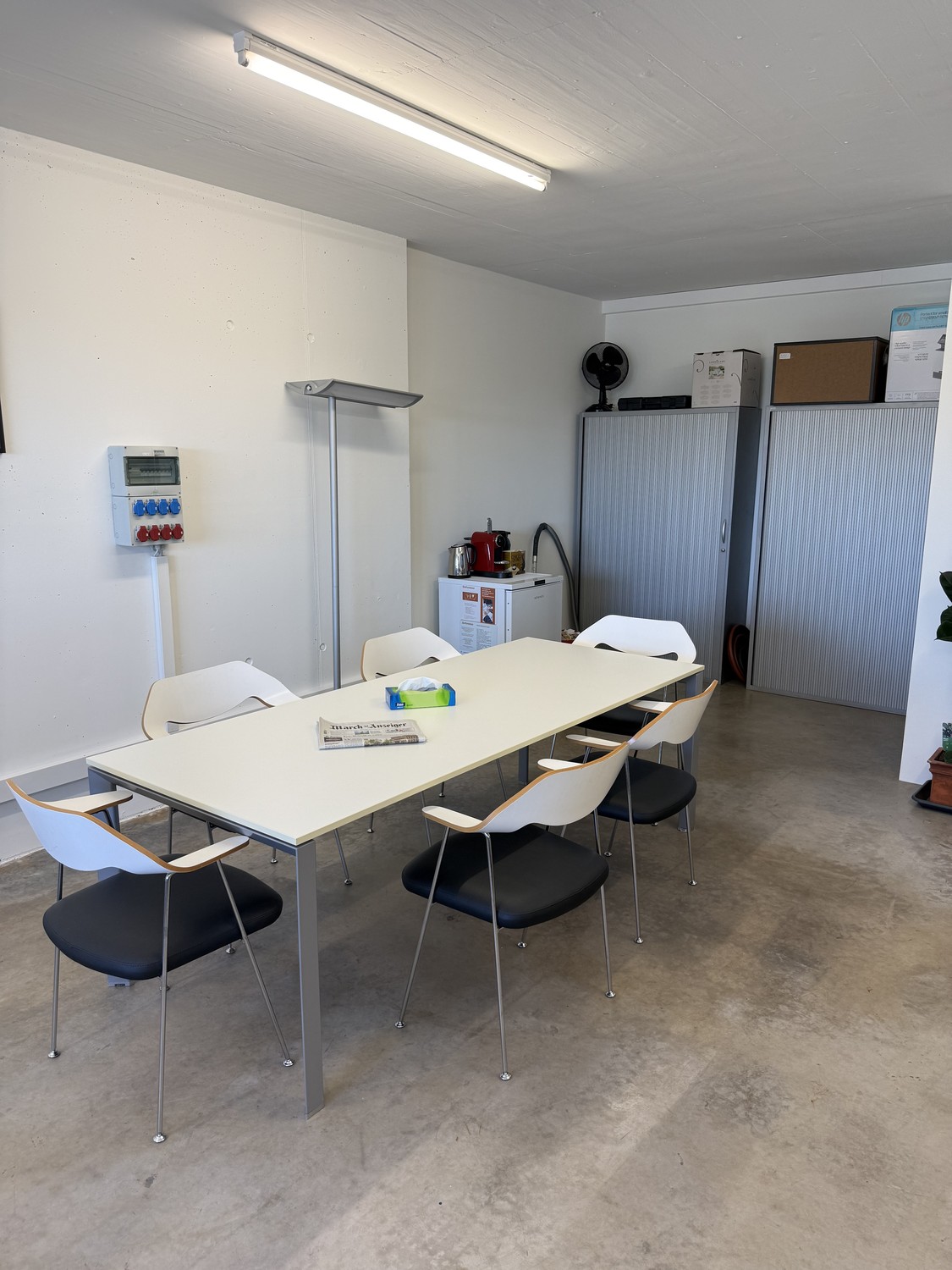 44-44m² office