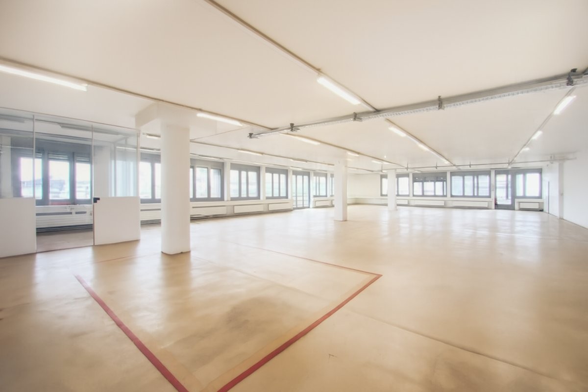 832m² commercial, Foto 3 von 8