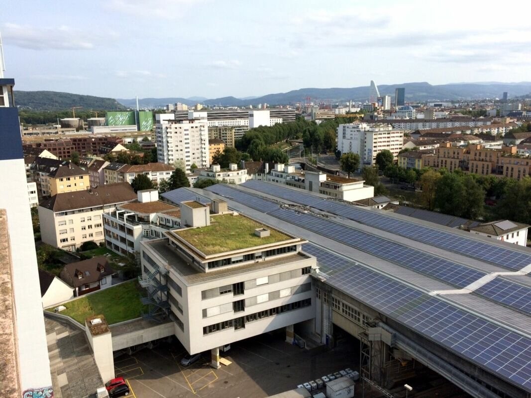 832m² commercial, Foto 1 von 8