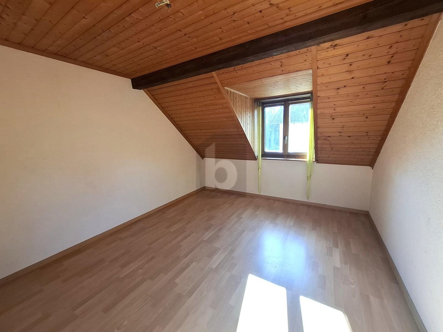 6-Zimmer-Duplexhaus, Foto 4 von 4