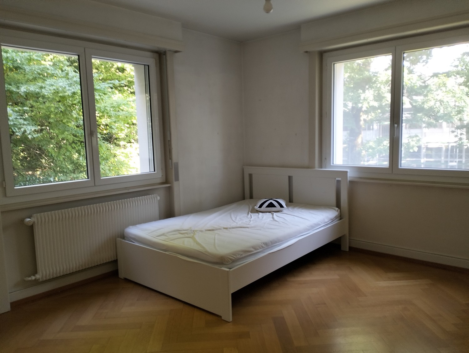 Room in a shared flat, photo 1 sur 3