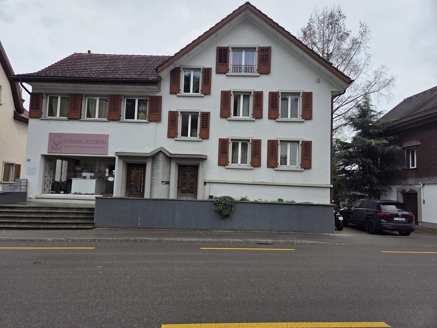 41m² shop