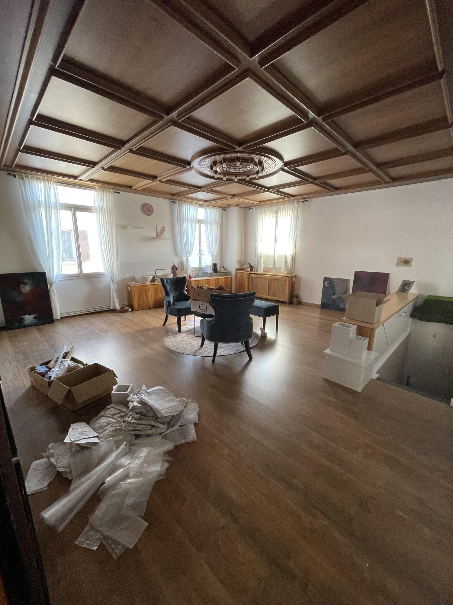 41m² shop