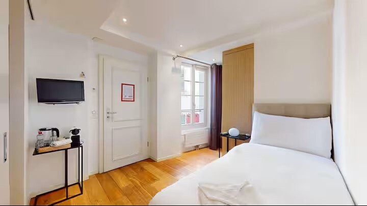 1 room single room, Foto 1 von 3