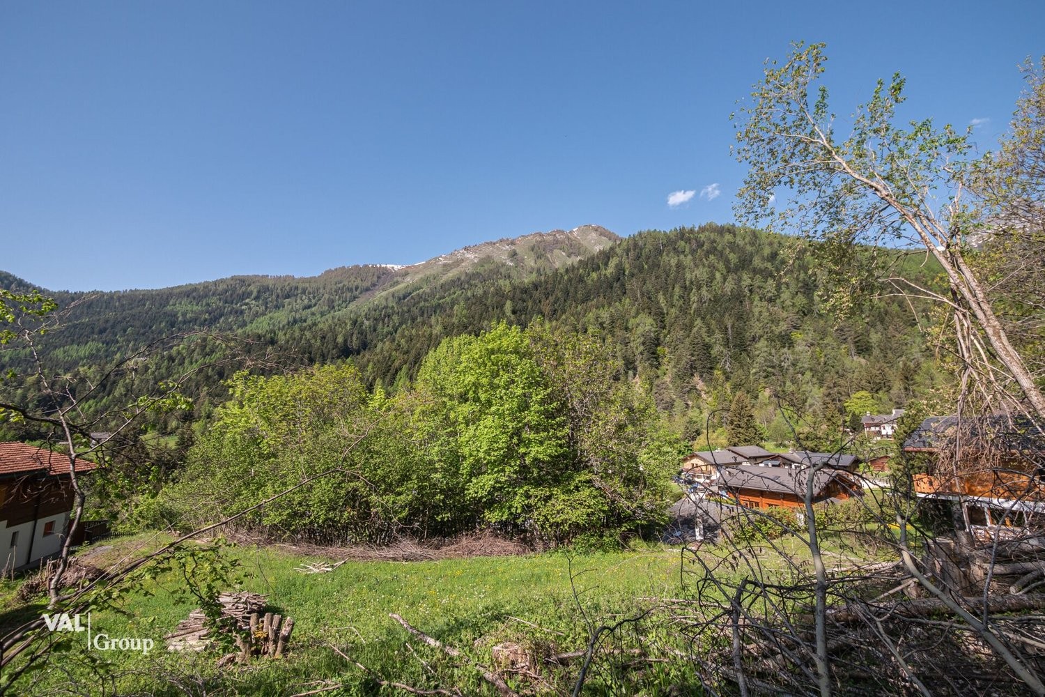 1529m² building land, photo 2 of 5