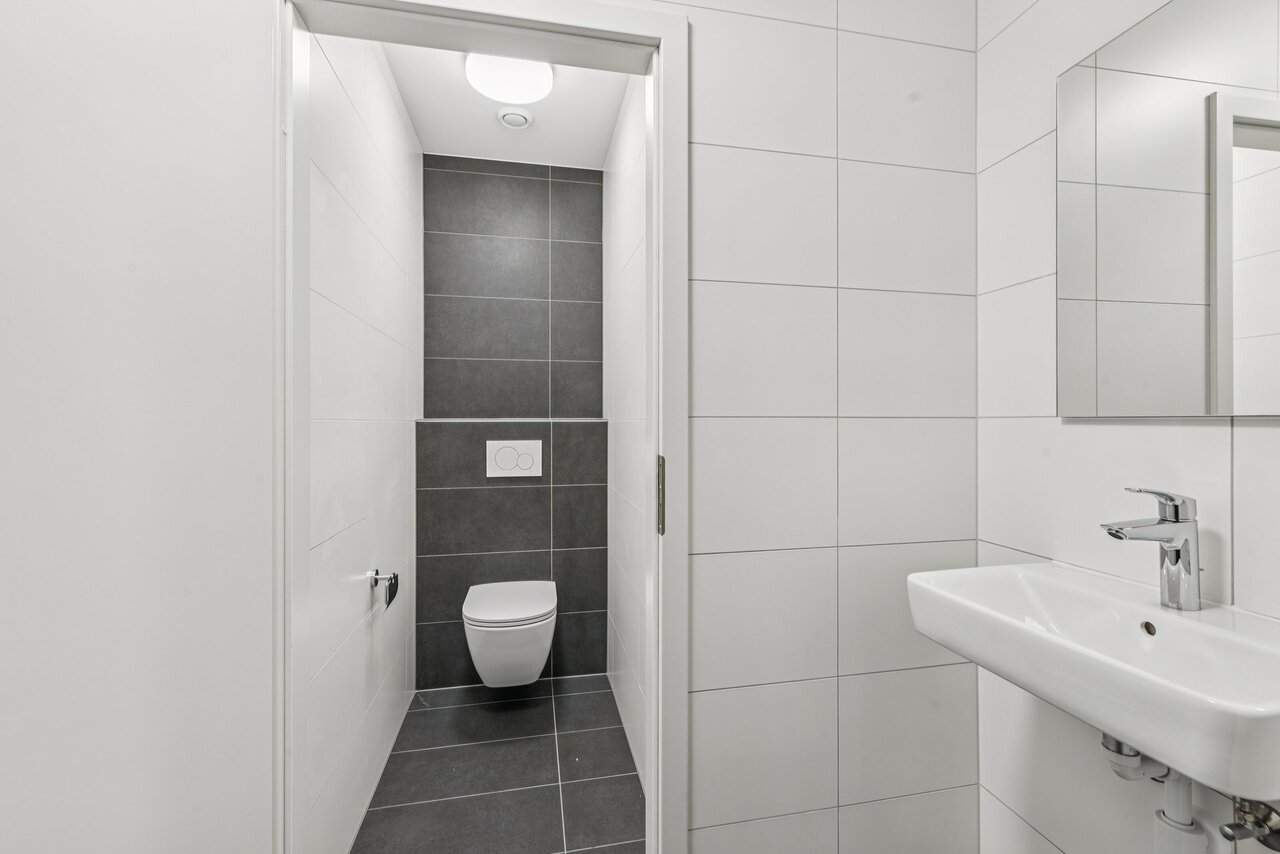 73m² office, photo 4 sur 9