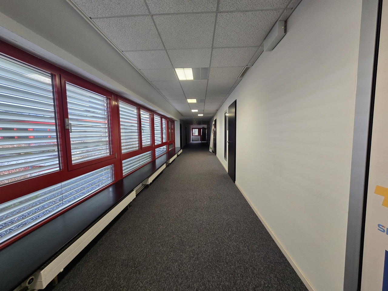 Ufficio di 80m², foto 1 di 2