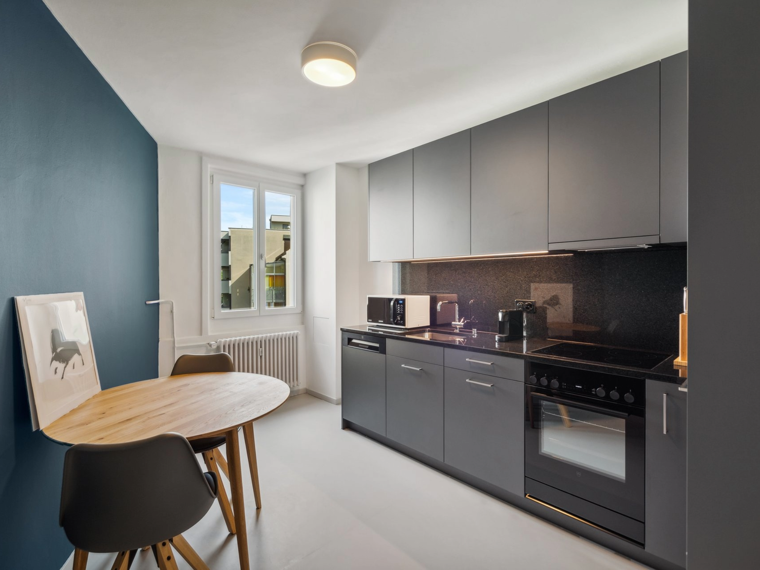 Möblierte 2 ½ Zimmer Wohnung, Foto 3 von 7