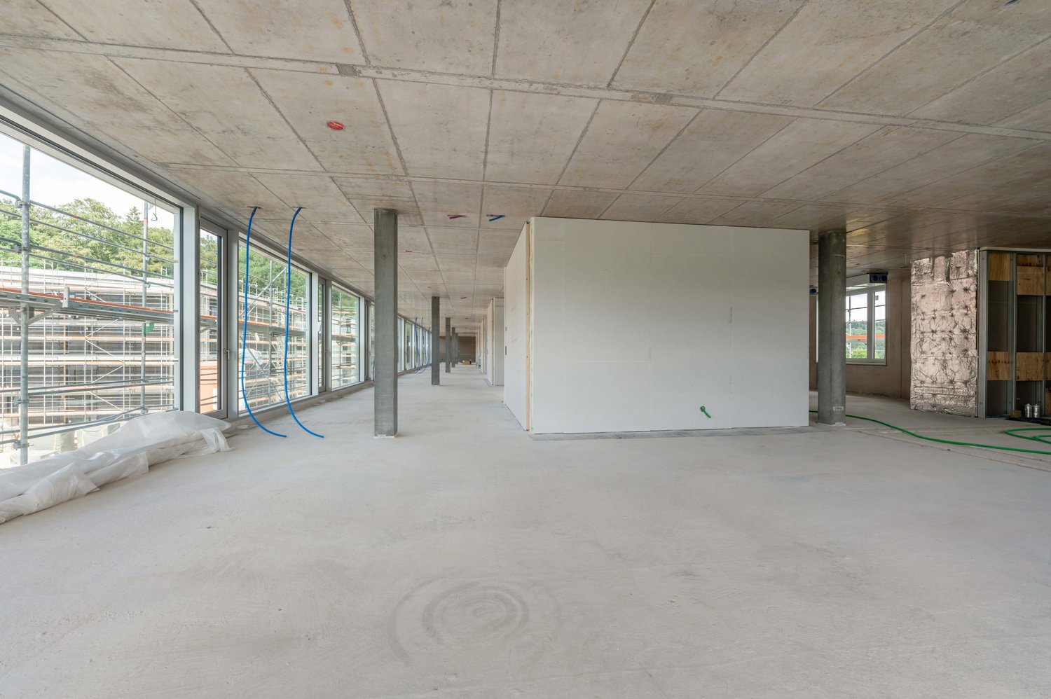 371m² office, Foto 1 von 9