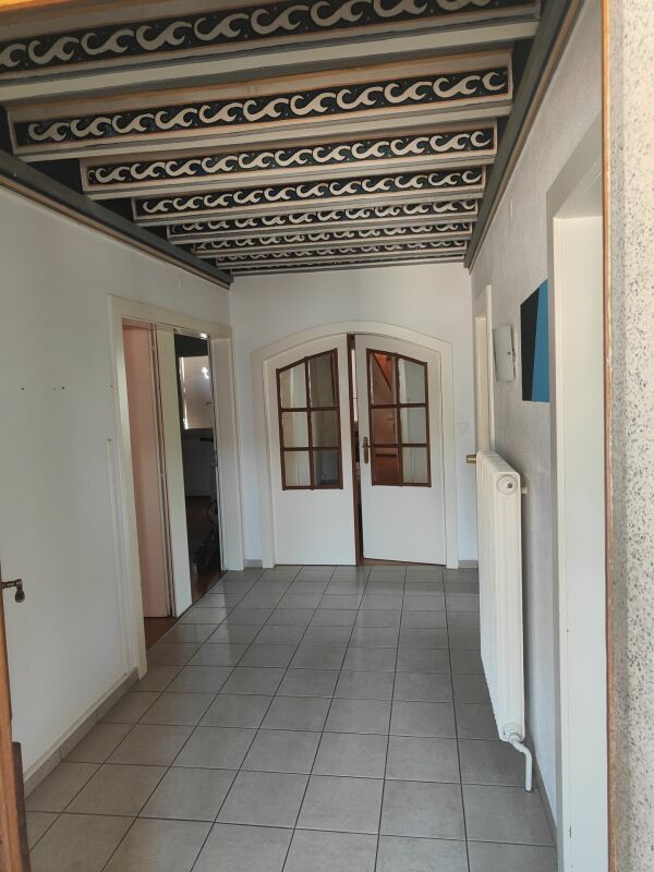 5-Zimmer-Wohnung