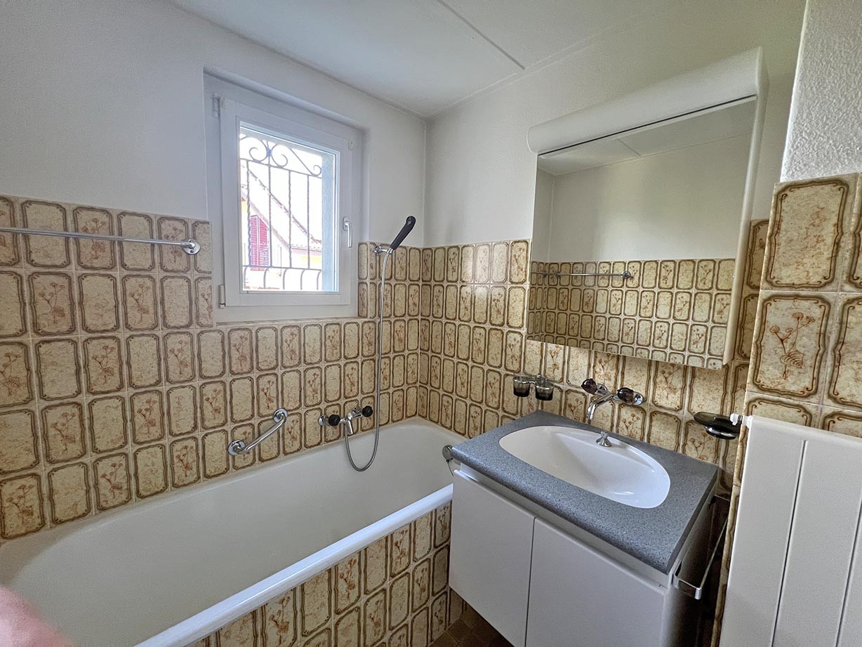 5 rooms single house