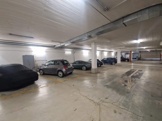 Underground slot, Foto 2 von 2
