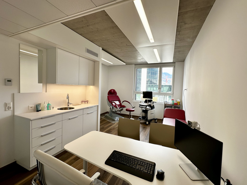 ufficio di 127m², foto 4 di 10