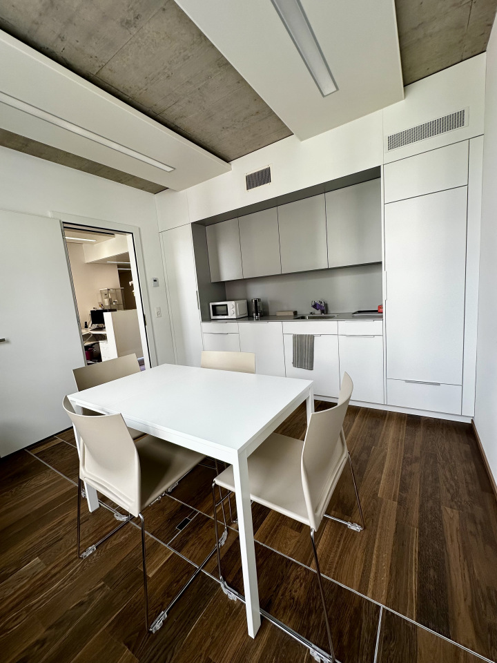 ufficio di 127m², foto 5 di 10