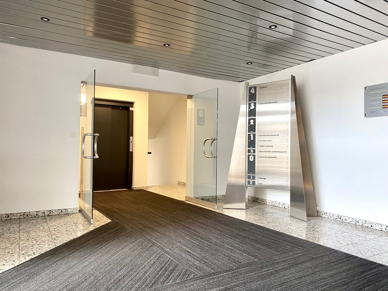 1532m² bureau, photo 3 sur 8