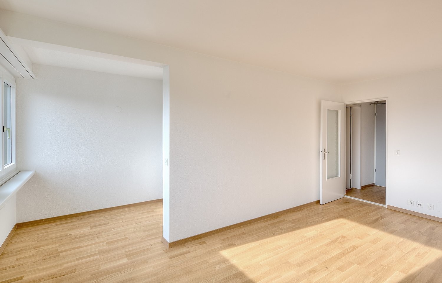 1 room apartment, Foto 2 von 7