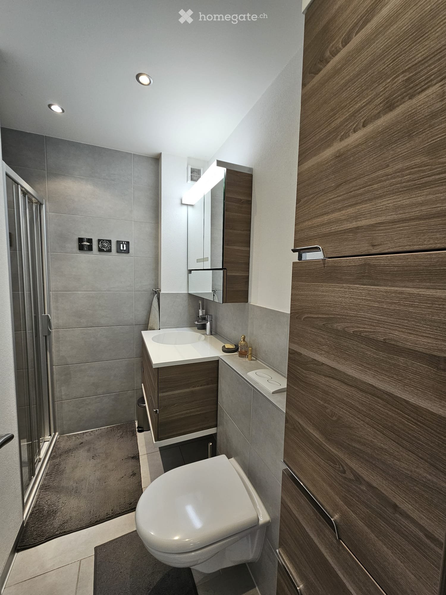 6 Zimmer Wohnung, Foto 3 von 5