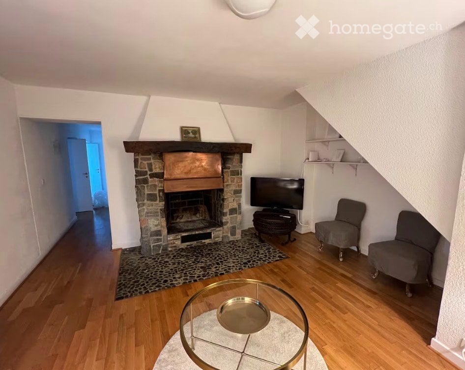 6 rooms apartment