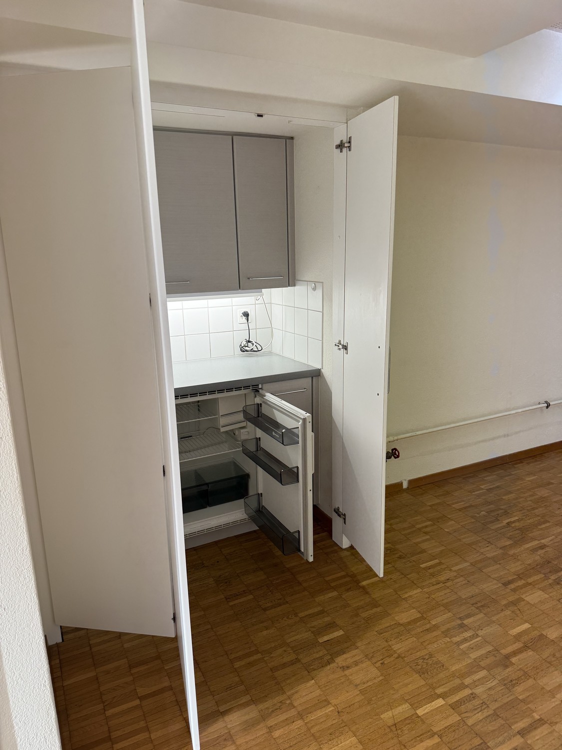 68m² commercial
