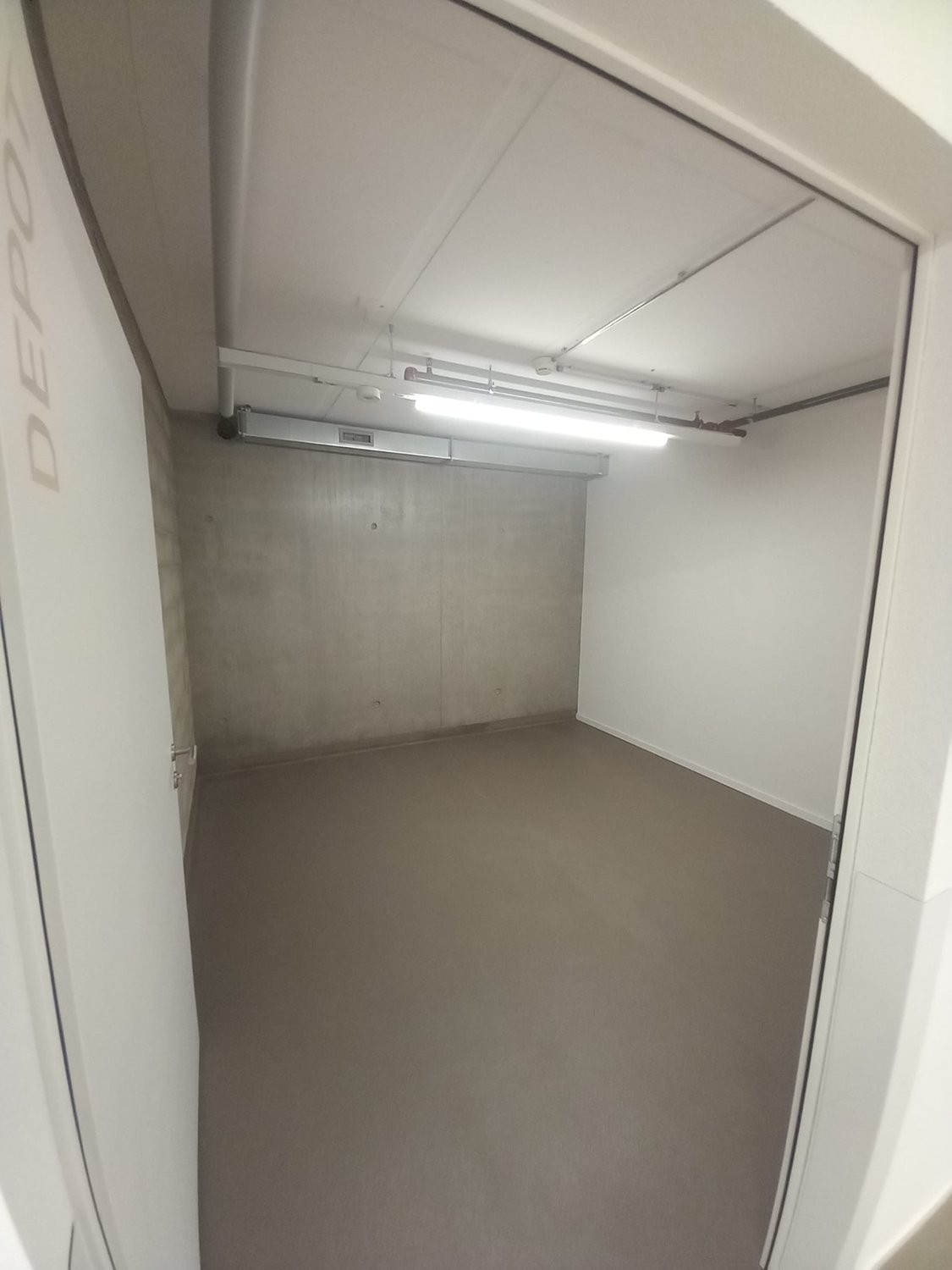 94m² Lagerraum