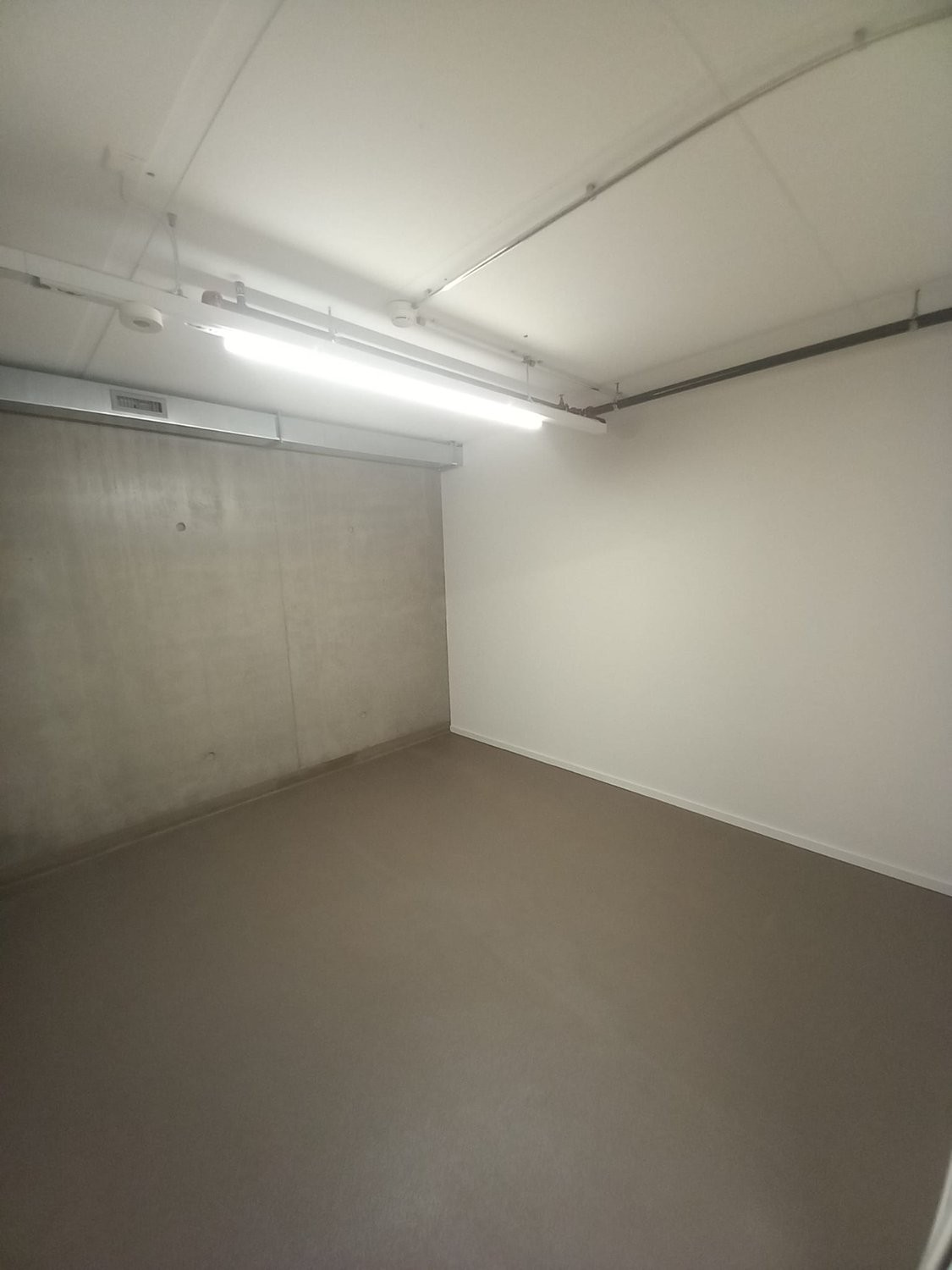 94m² Lagerraum