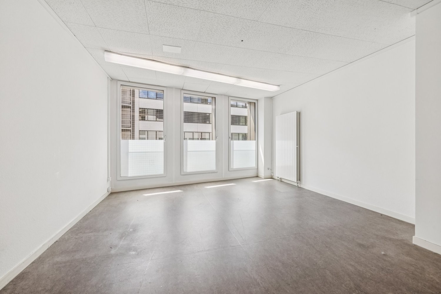 234m² office