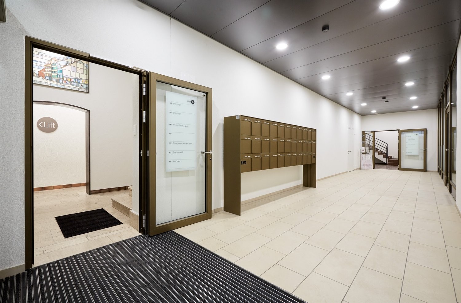 234m² office