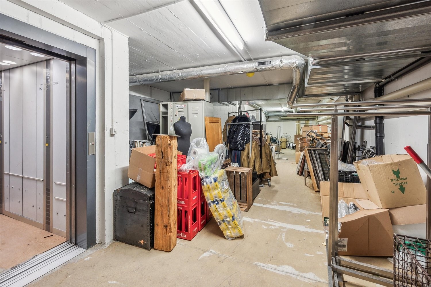130m² shop, Foto 10 von 10