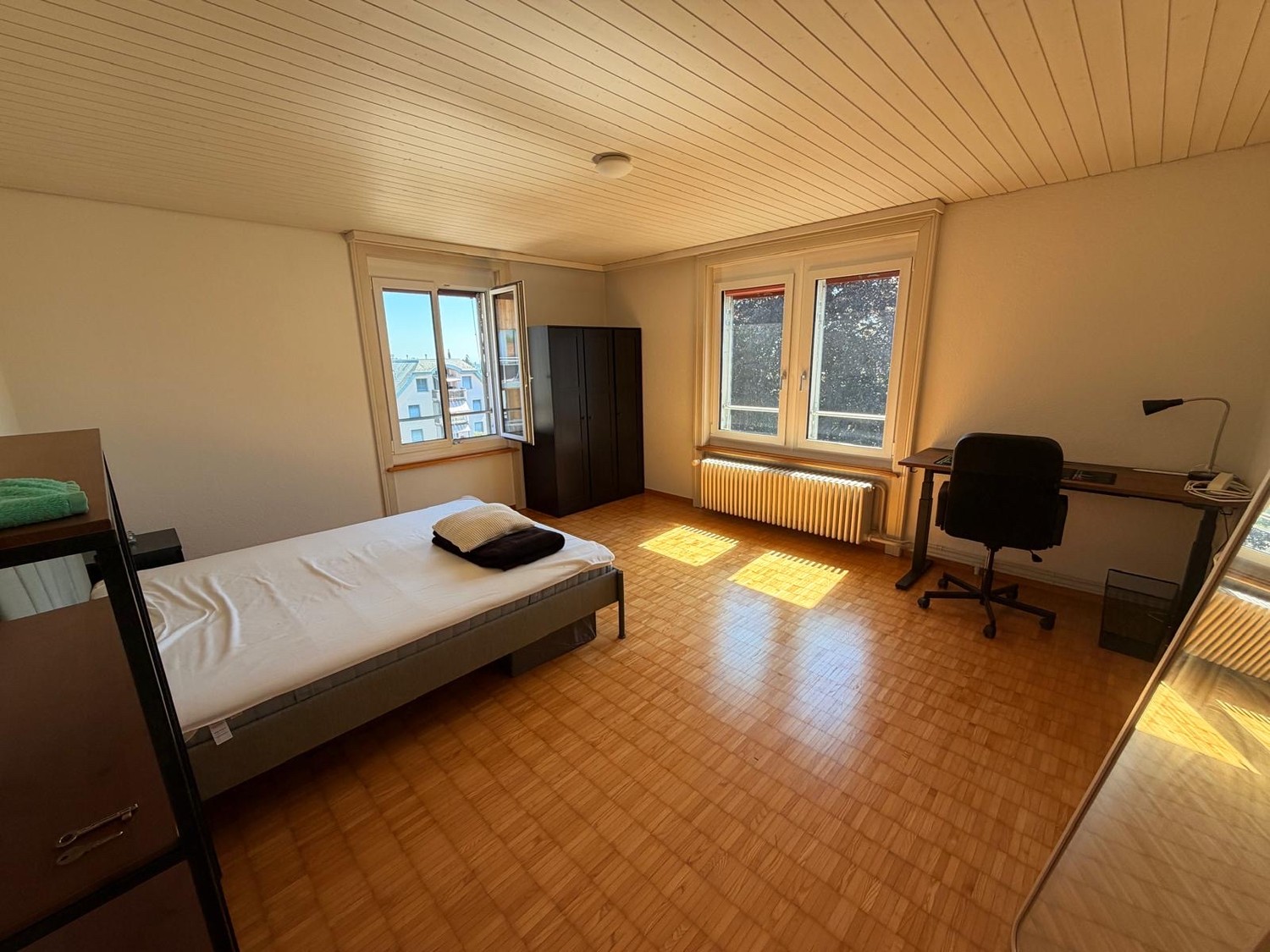 Zimmer in einer Wohngemeinschaft, Foto 1 von 6