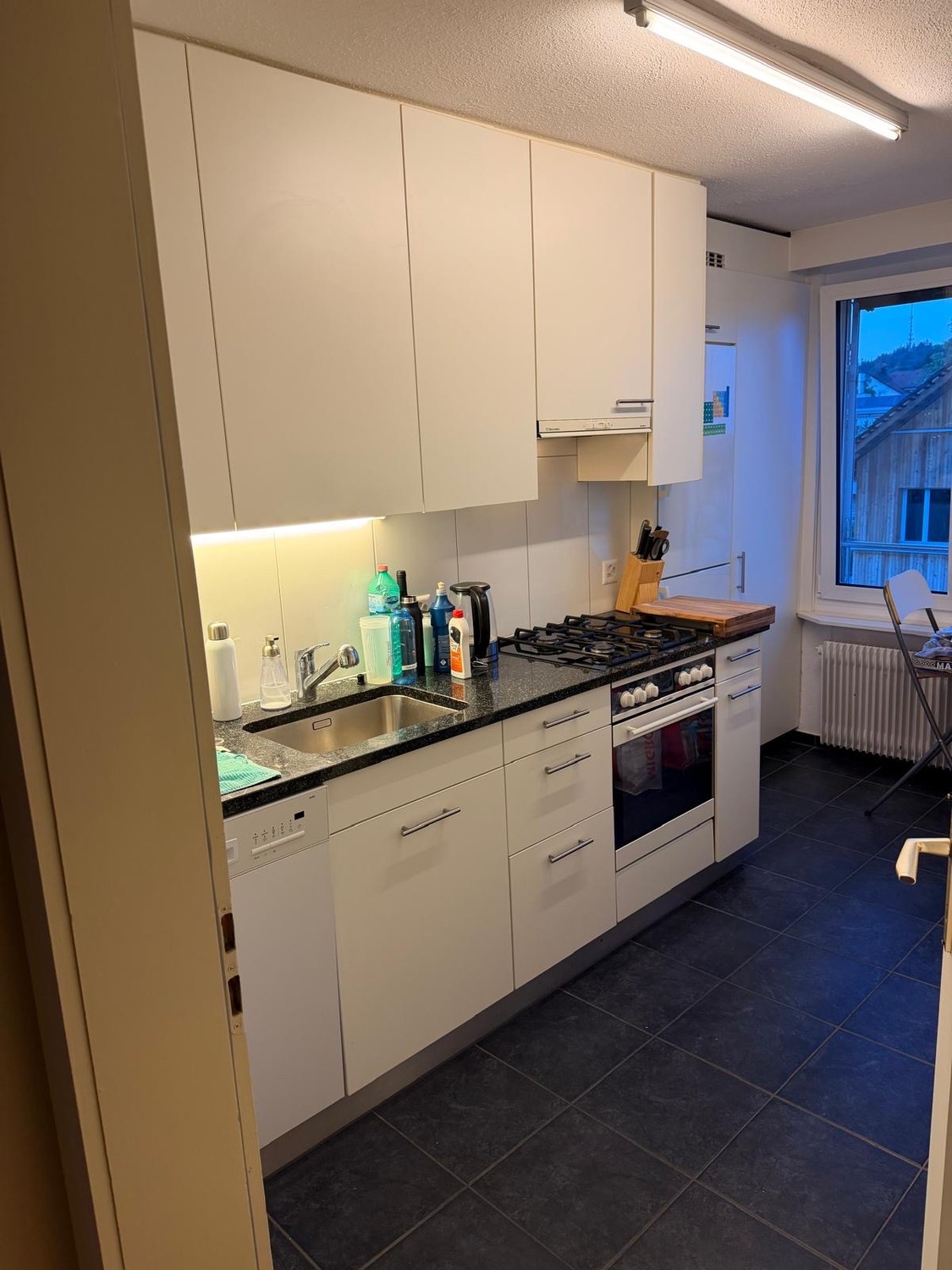 Zimmer in einer Wohngemeinschaft, Foto 4 von 6